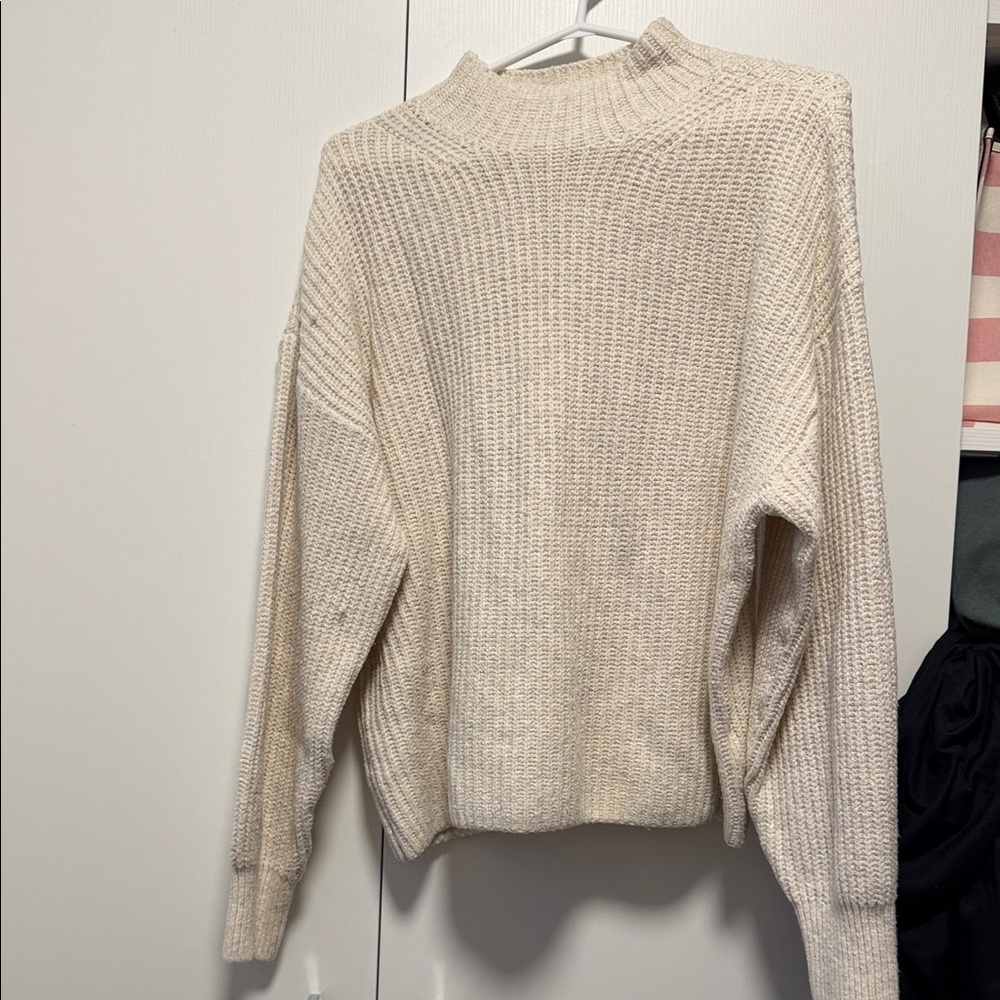 Old Navy Turtleneck Sweater Off White Knit Cozy Chunky Pullover Women’s Large